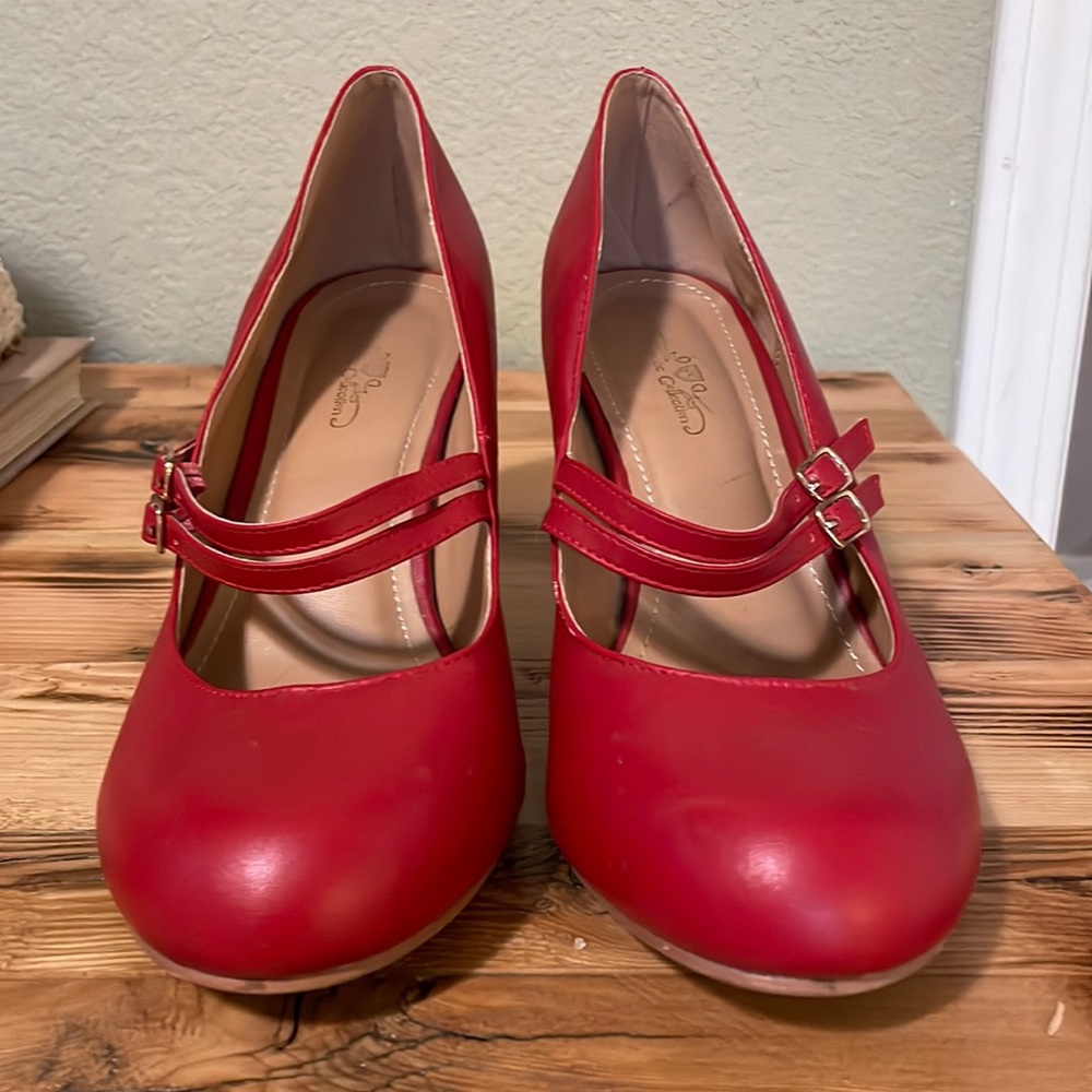 Journee Collection vintage heela